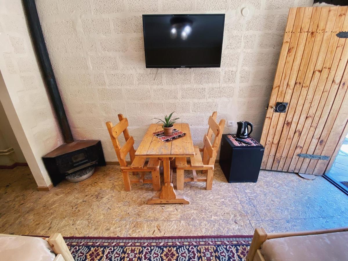 Hovek Guest House Dilijan Exterior photo