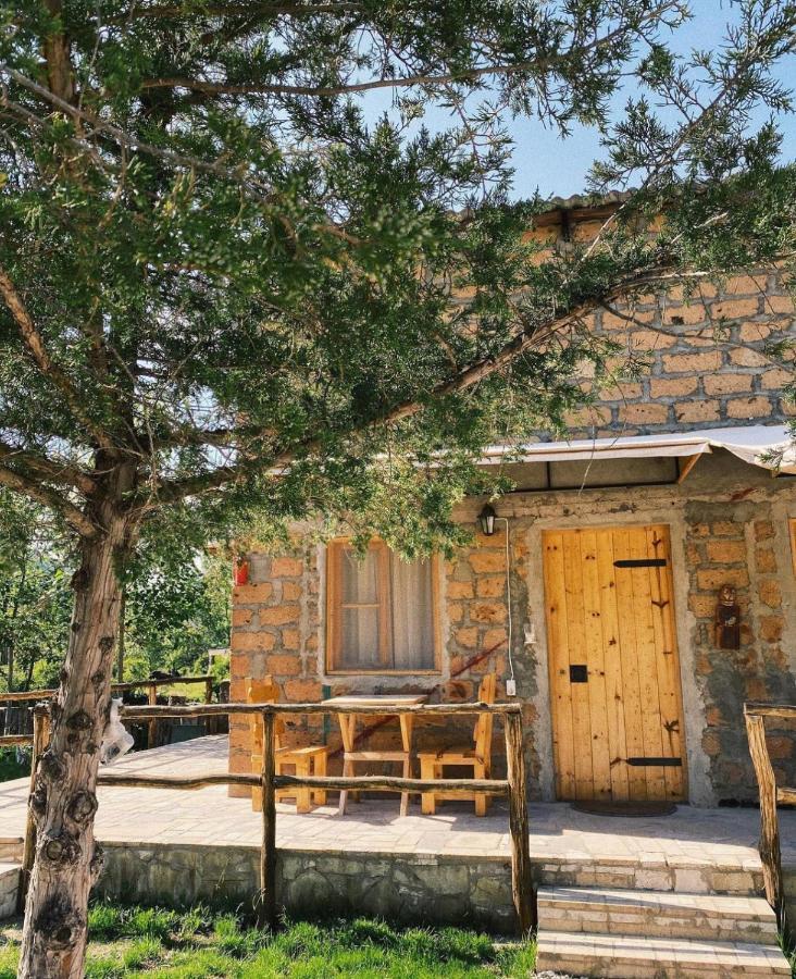 Hovek Guest House Dilijan Exterior photo